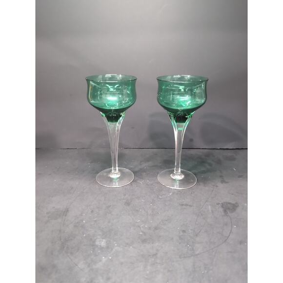 Tulip Stemware Emerald Green Cordials, Art Glass Set of 2, Murano Style, Vintage - Picture 1 of 9